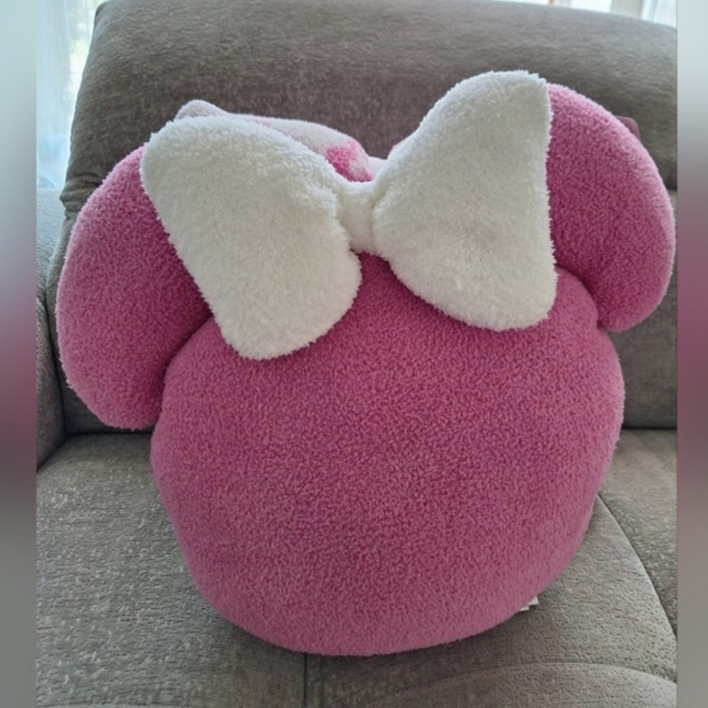 Disney Minnie Mouse Pink and White 2 Pillows
